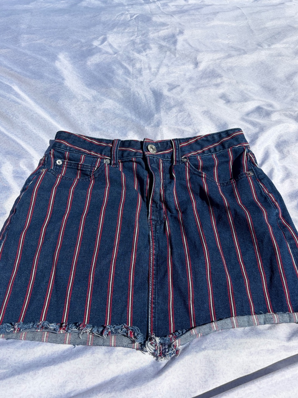 American eagle stripped red and blue hi rise mini skirt